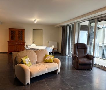 Appartement te huur - Photo 2