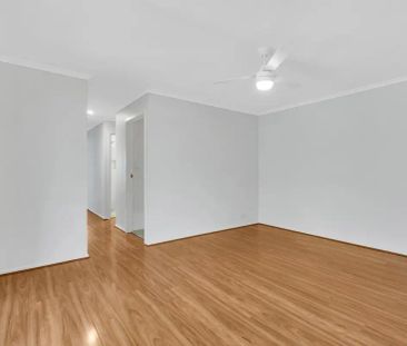 “Hi, I’m light-filled, low-maintenance living with everything you n... - Photo 5