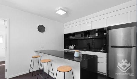 Bowen Hills 2 beds, 2 bath, 1 car - Photo 4