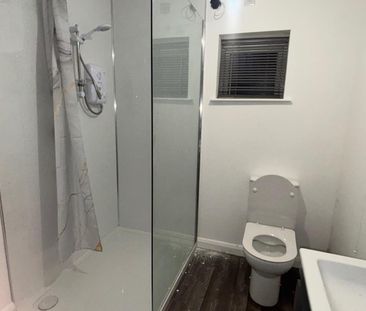 1 Bed Studio Apartment - Photo 1