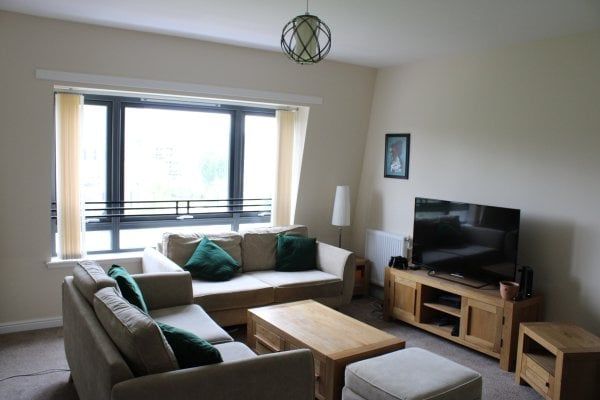 Lawn Street, Paisley - Photo 1