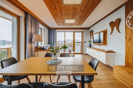 Pronájem bytu 2+kk 54 m², Frymburk - Photo 2