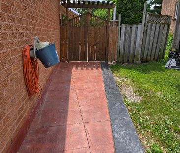 For Lease - 38 Lamay Crescent Unit# Basement, Toronto, Ontario - Photo 2