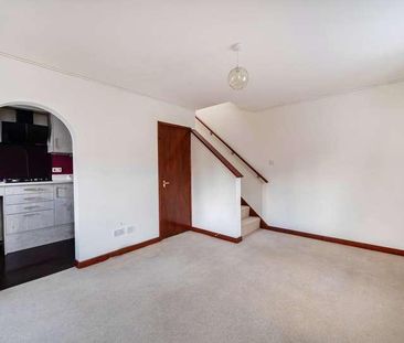 Old Post Office Alley, Tewkesbury, Gloucestershire, GL20 - Photo 2