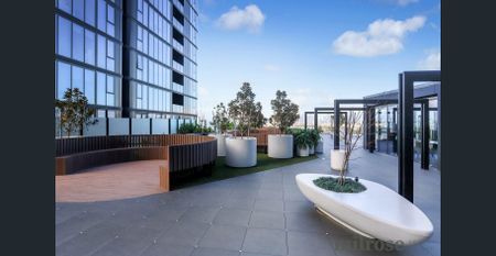 Bright, Contemporary Living on the Maribyrnong Trail - Photo 4