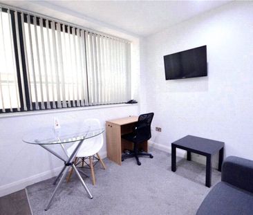 Bracken House, 44 - 58 Charles Street, Manchester City Centre, Grea... - Photo 3