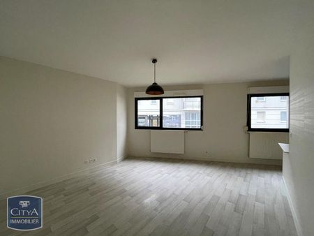 Location Appartement 2 pièces 45m² LE MANS 72000 - Photo 2