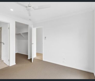 Well-Designed Family Home in a Convenient Location - Photo 2