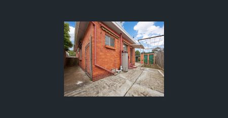 A Cosy Place to Call Home - Photo 4