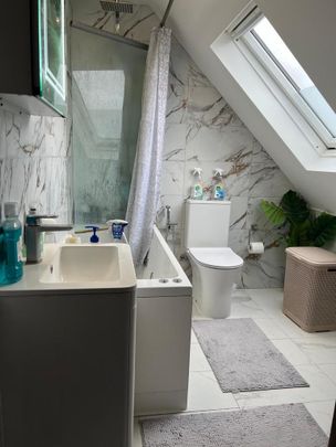 6 bedroom terraced house to rent - Photo 1