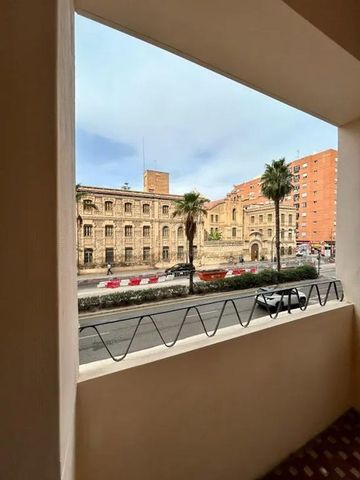 Avinguda de Pérez Galdós, Valencia, Valencian Community 46008 - Photo 2