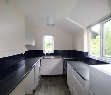 1 bedroom Flat To Let - Photo 3