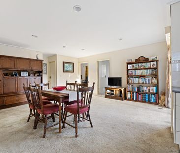 Classic family home in ideal location - Photo 3