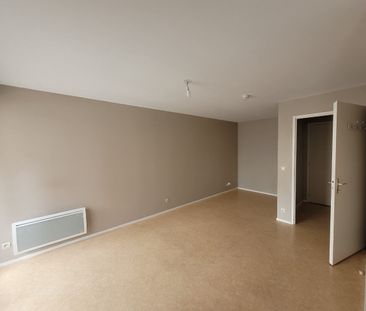 Location Appartement 1 pièce 28m² LILLE 59800 - Photo 2