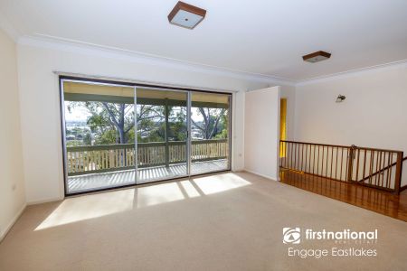 Perfectly Positioned Family Home Near Lake Macquarie - Photo 5
