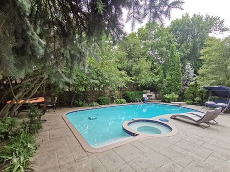 For Lease - 11 York Road, Toronto, Ontario - Photo 4