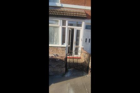 Room in a Shared House, Newcombe Road, B21 - Photo 5