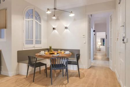 Carrer de Sepúlveda, Barcelona, Catalonia 08015 - Photo 3