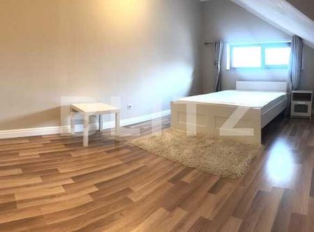 Penthouse 5 camere,150 mp, mobilat nou prima inchiriere, zona Grand Hotel Italia! - Photo 3