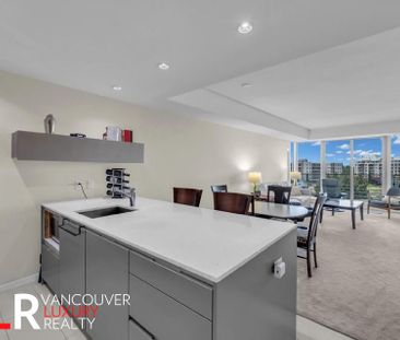 Condo in Richmond, British Columbia - Photo 1