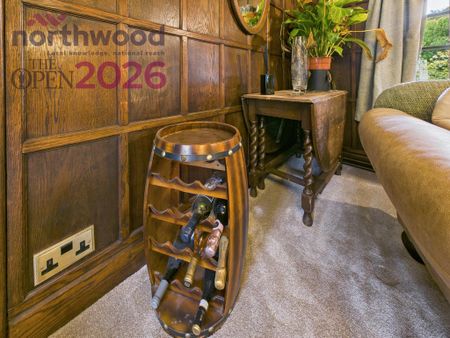 4 bedroom detached house to rent - Photo 5