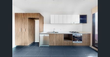 MODERN APARTMENT IN SOUGHT AFTER AREA - Photo 3