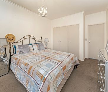 Bright, Spacious & Perfectly Located – Your Ideal Rental Home Awaits! - Photo 1