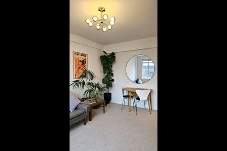 1 Bed Flat, Du Cane Court, SW17 - Photo 3