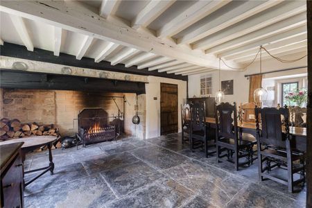 Grade II* listed Manor Farmhouse - Photo 5