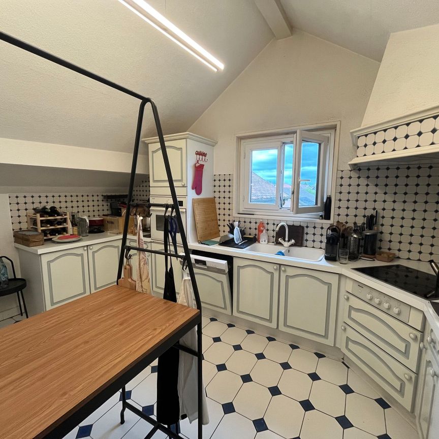 Appartement de 4 pièces dans les combles - Photo 1