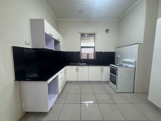 23 Lawson Street, Fairfield NSW 2165 - House For Rent | Domain - Photo 1