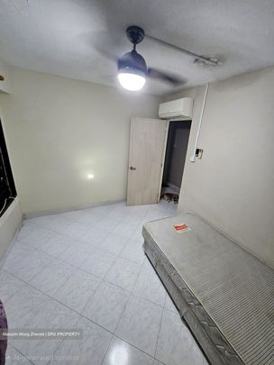 Blk 695 Jurong West Central 1 (Jurong West), HDB Executive - For Rent - Photo 1