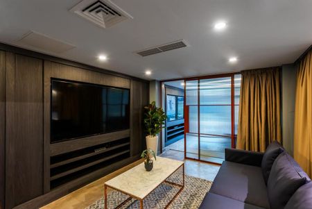 1 bedroom private hall to rent - Photo 4