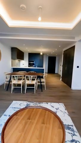 2 Bedroom 2 Bathroom Flat2107 - Photo 3