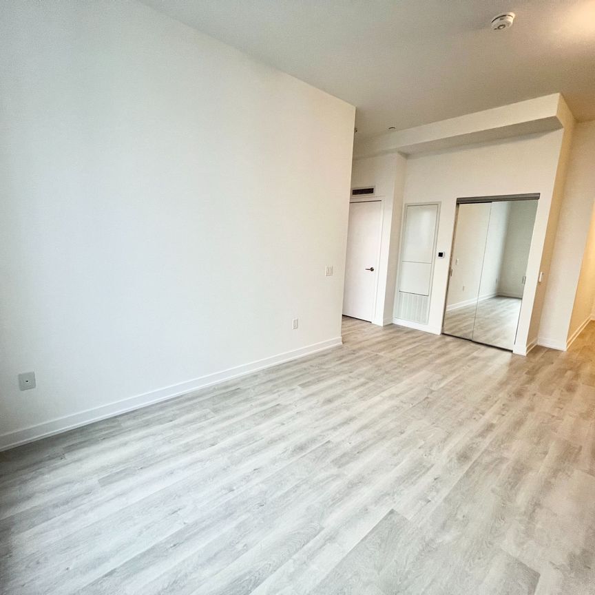 For Lease - 15 Richardson Street Unit# 2012, Toronto, Ontario - Photo 1