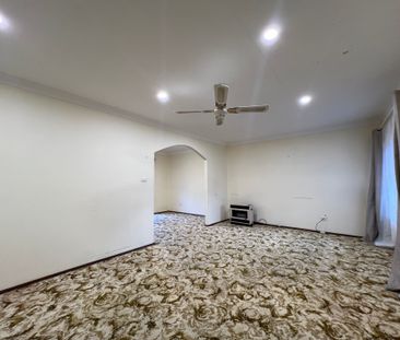 Located in Great Position - Photo 1