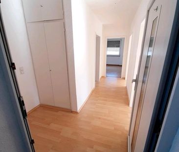Gemütlich, hell, ruhig! Bezugsfertige 3ZKBBalkon-ab sofort frei! - Foto 1