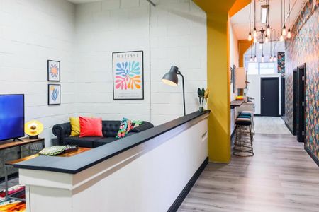 4 bedroom serviced apartment to rent - Photo 5