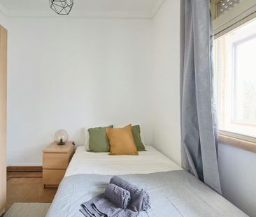 Rua Cidade de Cabinda, Lisbon, Lisbon 1800-080 - Photo 1