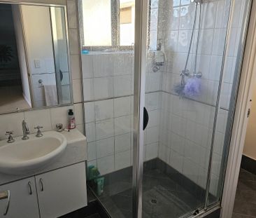 Scarborough - Photo 5