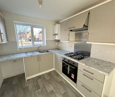 3 bedroom semi-detached house to rent - Photo 1