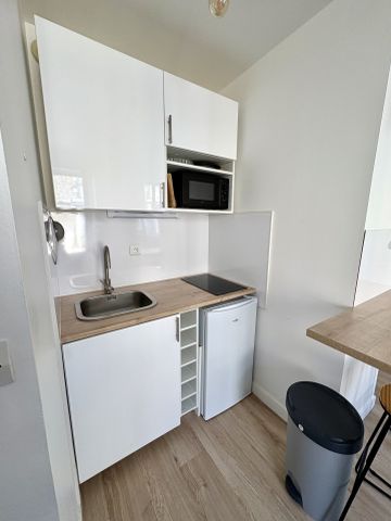 Studio meublé - HYPER CENTRE - Photo 2