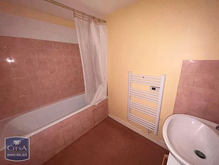 Location Appartement 2 pièces 37m² POITIERS 86000 - Photo 2
