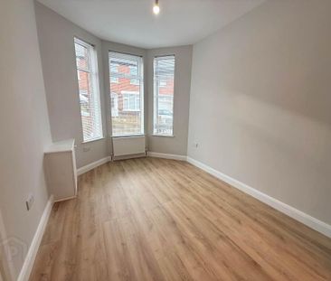 26 Lichfield Avenue, Belfast, BT5 5JQ - Photo 3