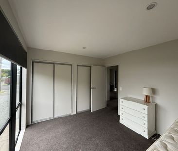 4 Rocking Horse Road, Southshore - Photo 3