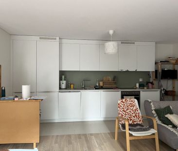 Bel appartement comme neuf de 2.5 pièces dans le quartier Sous-Gare - Foto 4