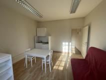 Location Appartement 1 pièce 21m² RODEZ 12000 - Photo 1