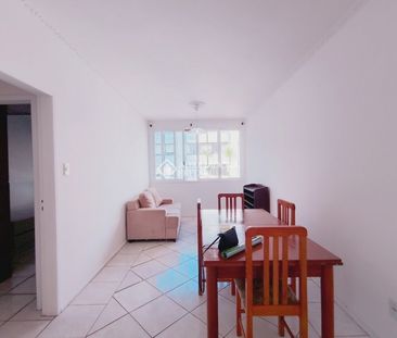 Apartamento com 2 quartos e 68m² para alugar em Centro, Florianópolis. - Photo 1