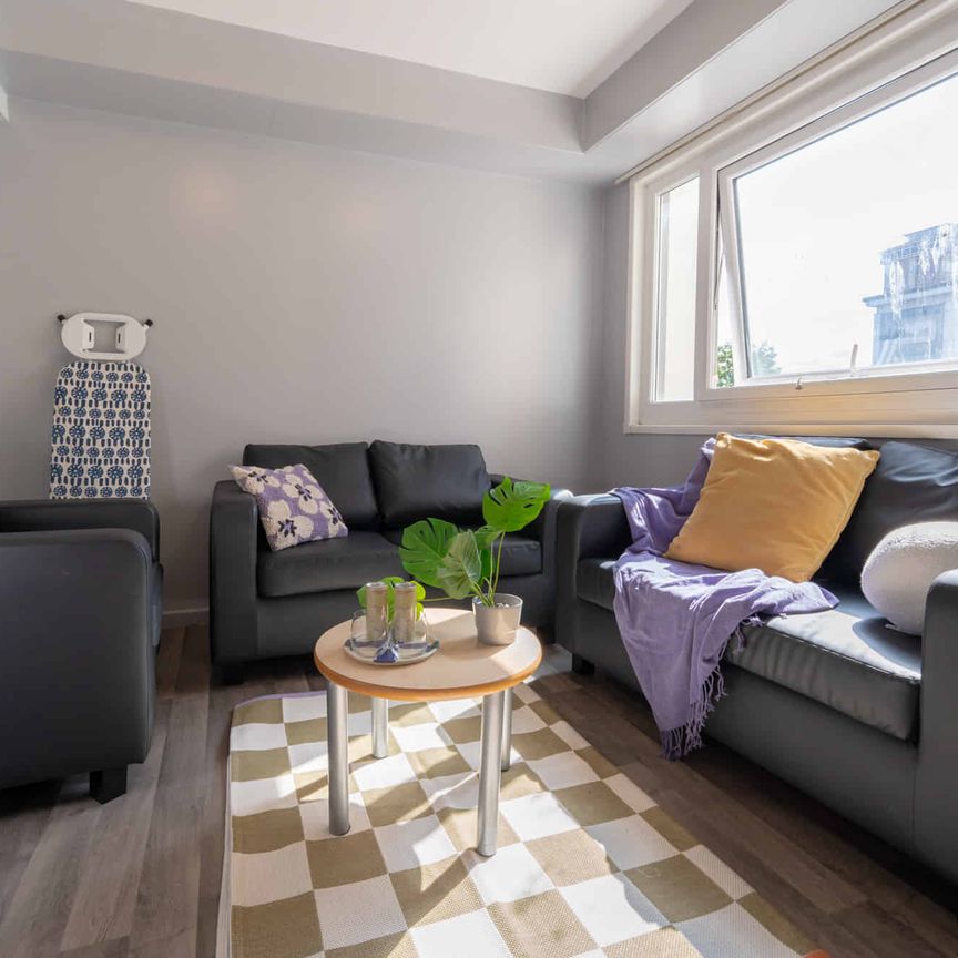 Platinum Studio - Photo 1