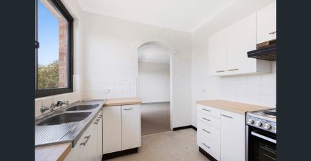 Bright Beachside Living - Photo 3